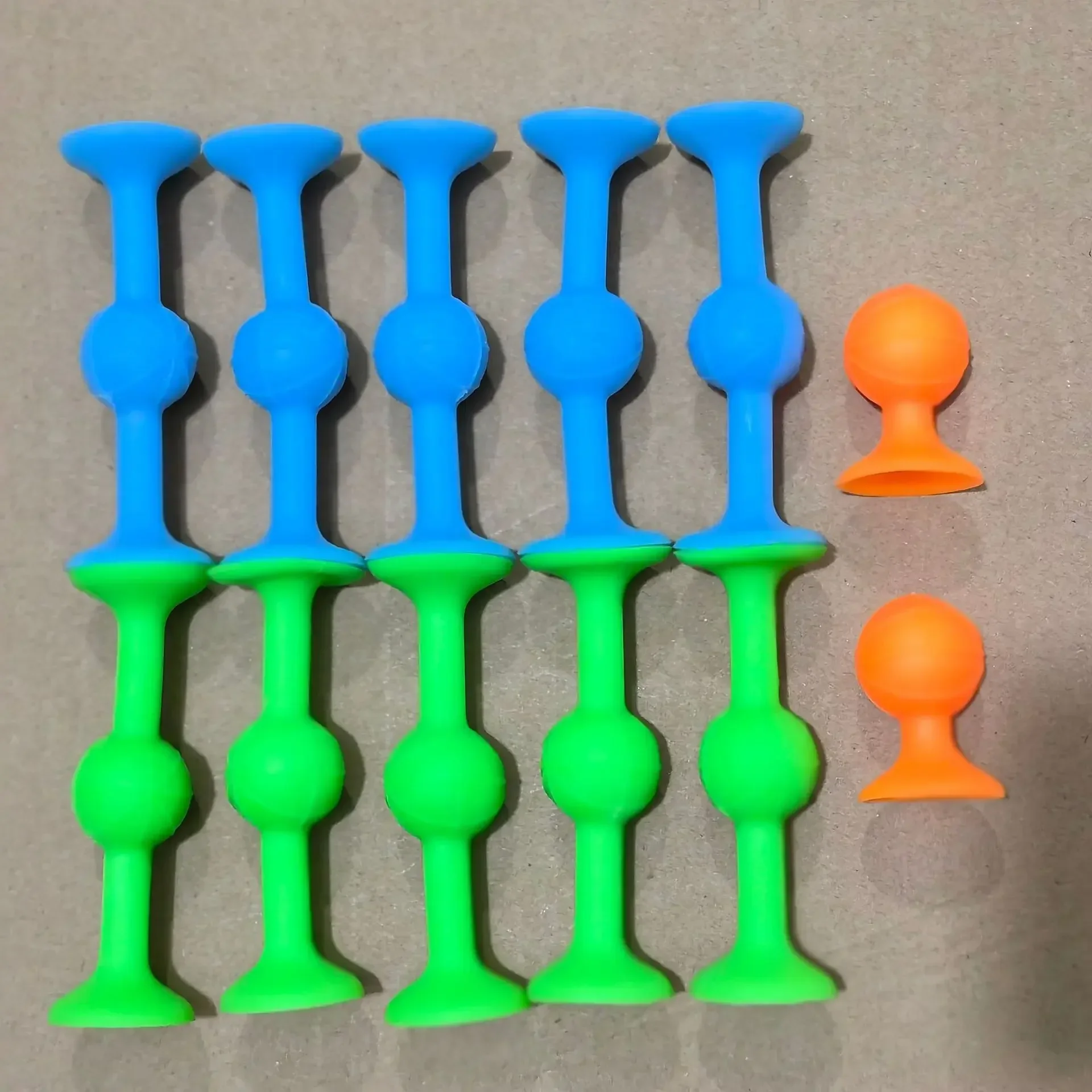 7/12 Pezzi Giocattolo Antistre - Party Games Easter For Family recensione e prezzo